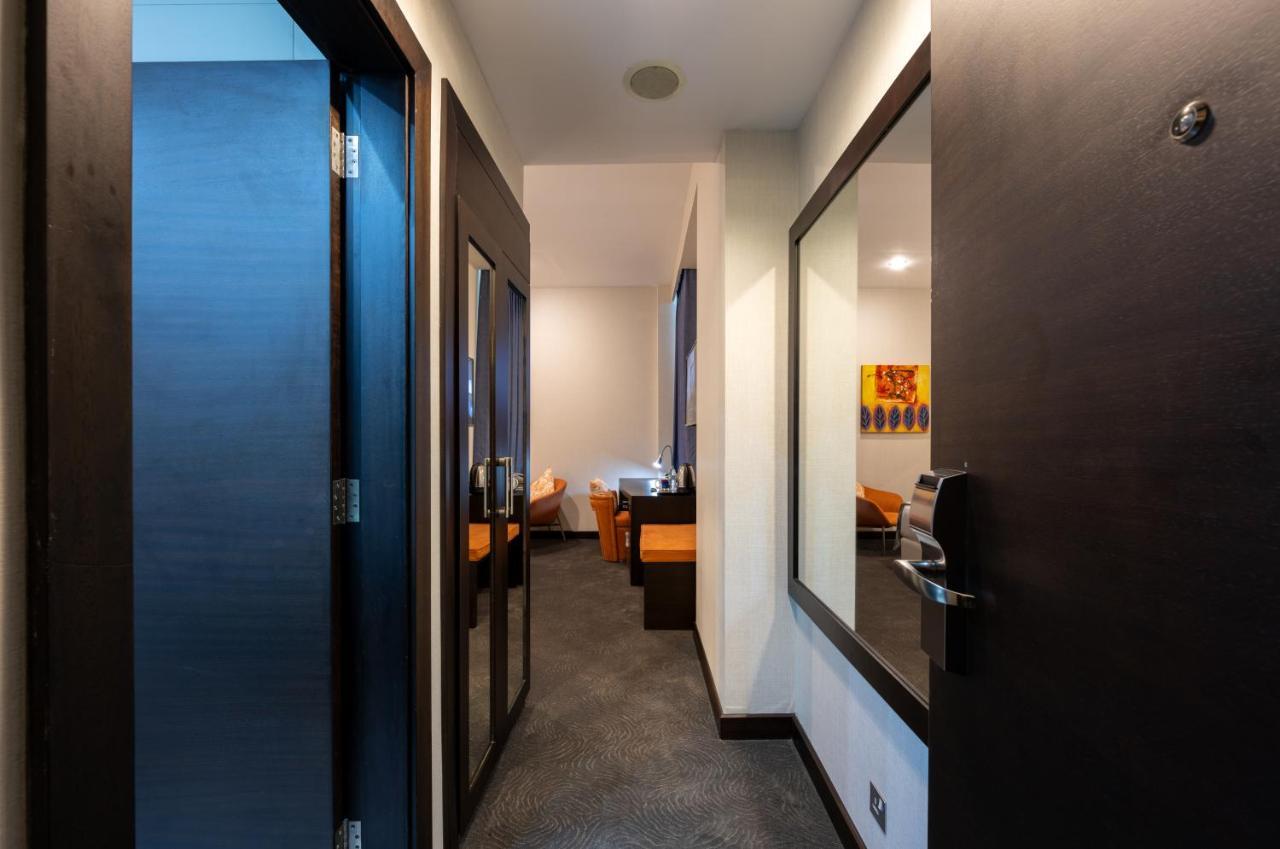Ramada Encore Doha By Wyndham Exterior foto